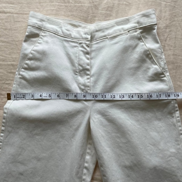 the group Babaton The Wide Leg cropped Pant in white 6 - Picture 5 of 7